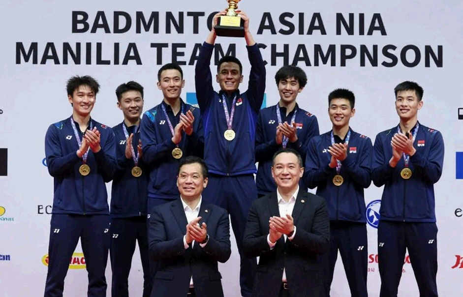 Một set của Thùy Linh, hai mặt của Hải Đăng và khoảng trống phía sau cầu lông Việt Nam