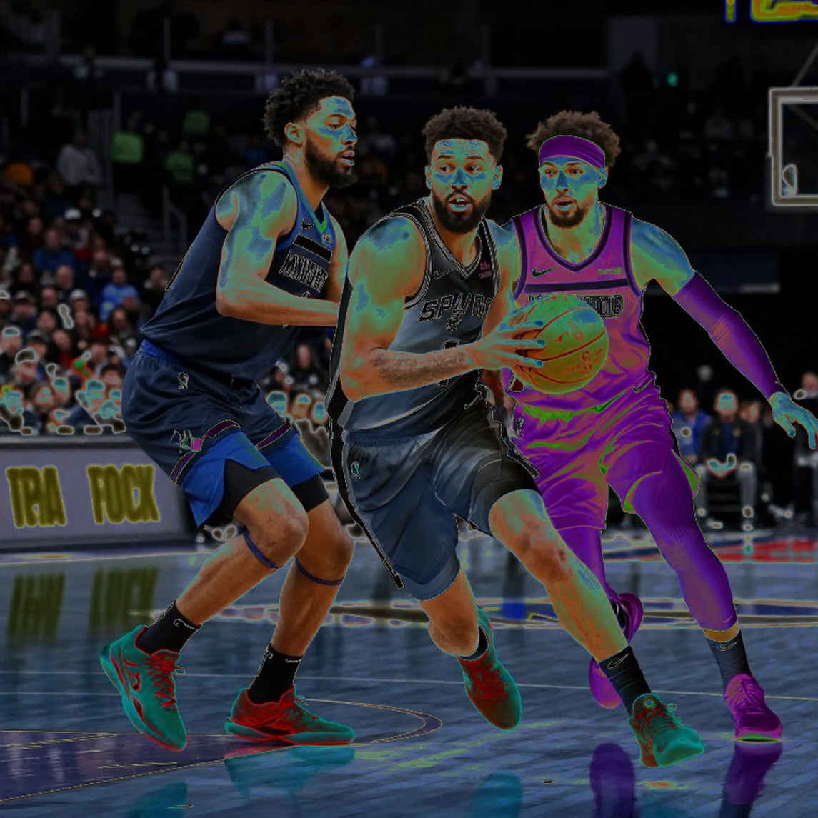 Real Madrid 98-95 Dubai: Hiệp phụ ở Abu Dhabi và điểm mù giữa hai nhịp di chuyển