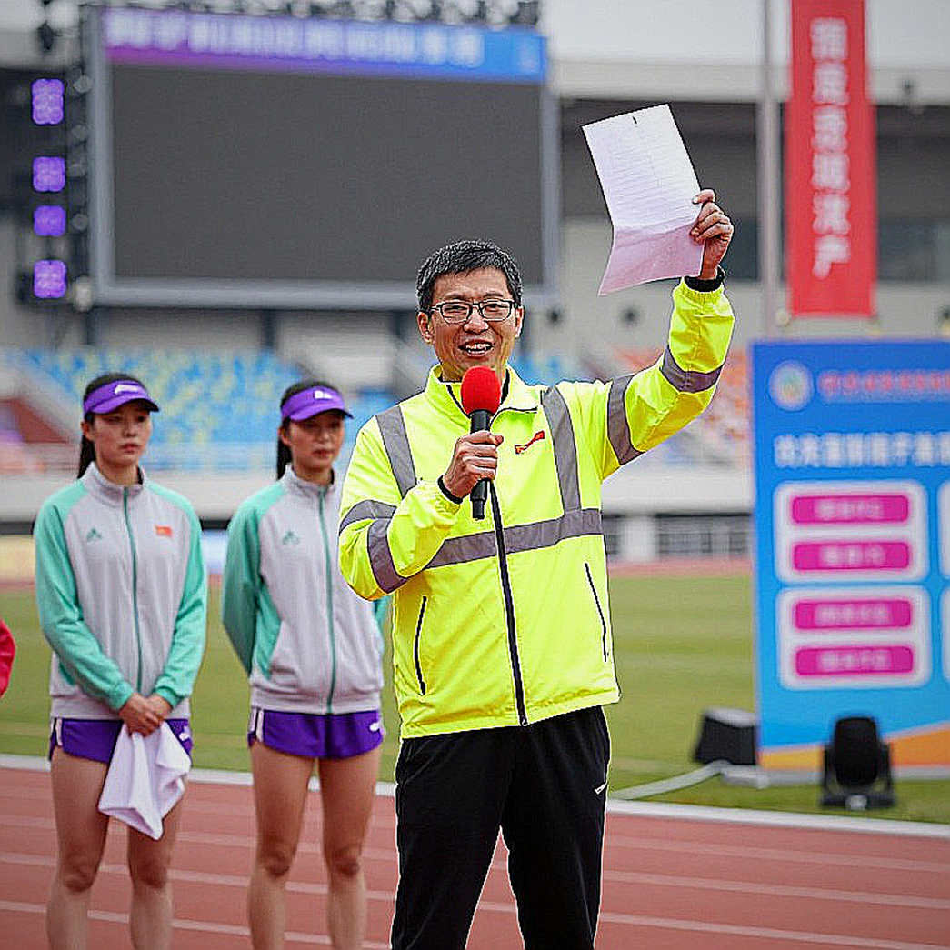 2:50:41 và 2:29:58: Hai kỷ lục giải Marathon Hà Nội đặt lên hệ trục thế giới